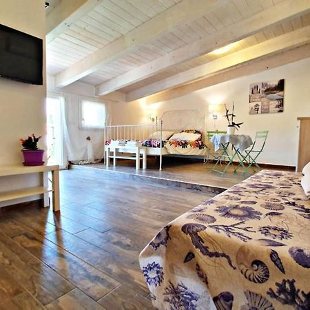 B&B A Casa Di Antonella Scauri  Ngoại thất bức ảnh