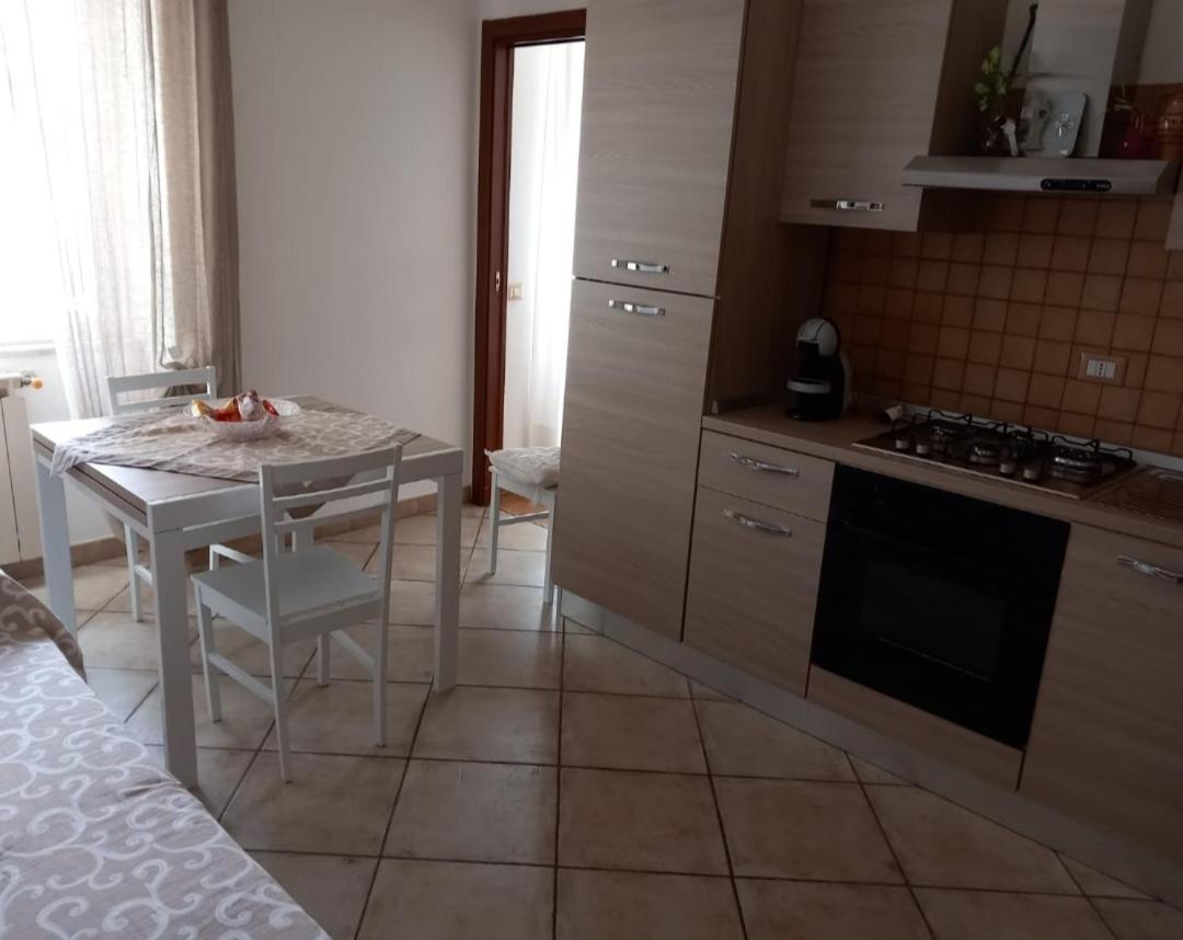 B&B A Casa Di Antonella Scauri  Ngoại thất bức ảnh